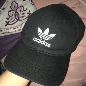 ◾️Women’s Adidas Hat◾️